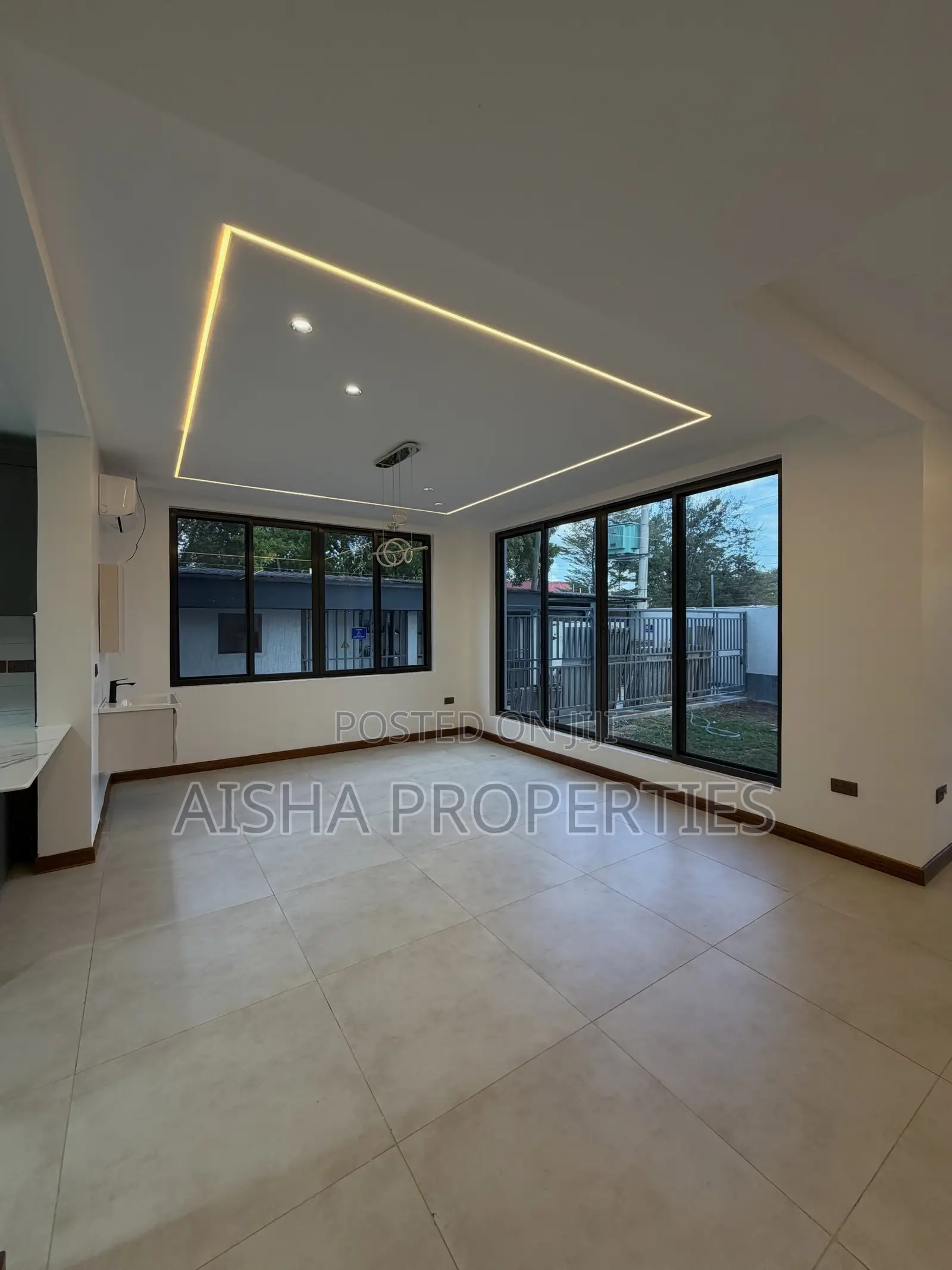 Furnished 4bdrm Villa in Masaki for rent in Masaki