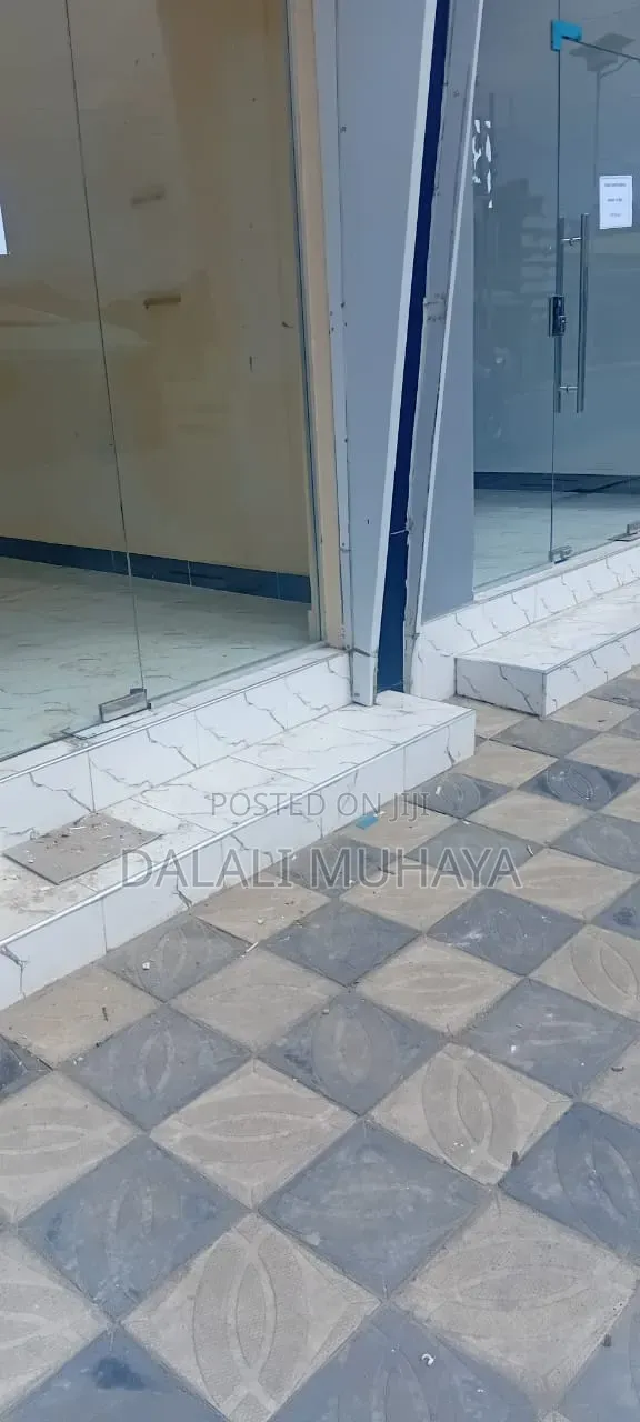 10bdrm House in Makumbusho Street, Kijitonyama for sale in Kijitonyama