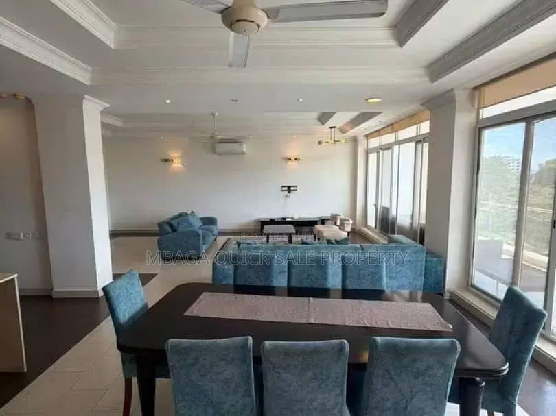 Furnished 4bdrm Apartment in Oyster Bay for rent in Oyster Bay